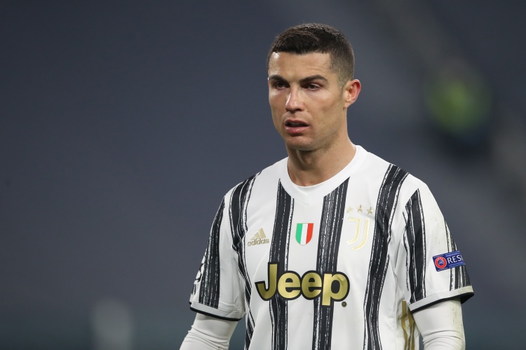 都体:C罗当初没有签保证补偿三个月薪水的文件,向尤文讨薪遇阻